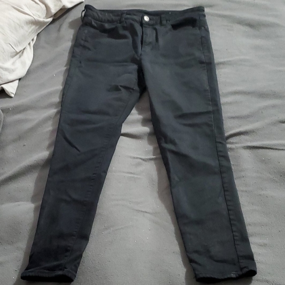 AE skinny jeans - Picture 1 of 3